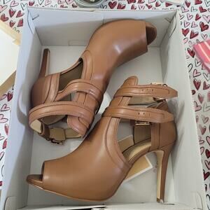 Michael Kors Blaze Open Toe Booties Size 9